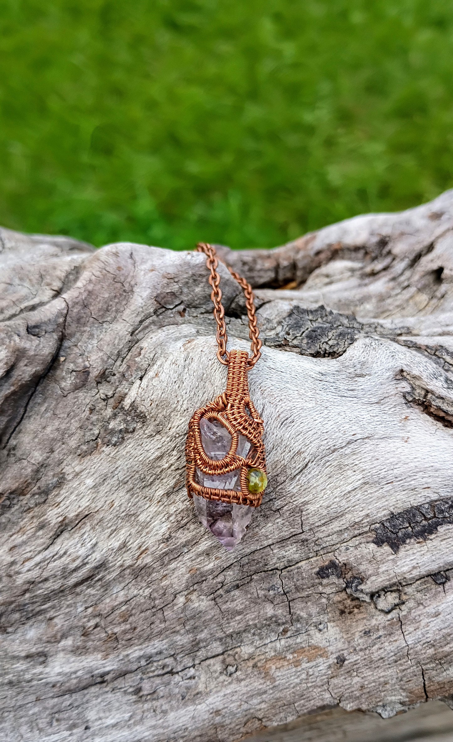 Vera cruz amethyst crystal pendant
