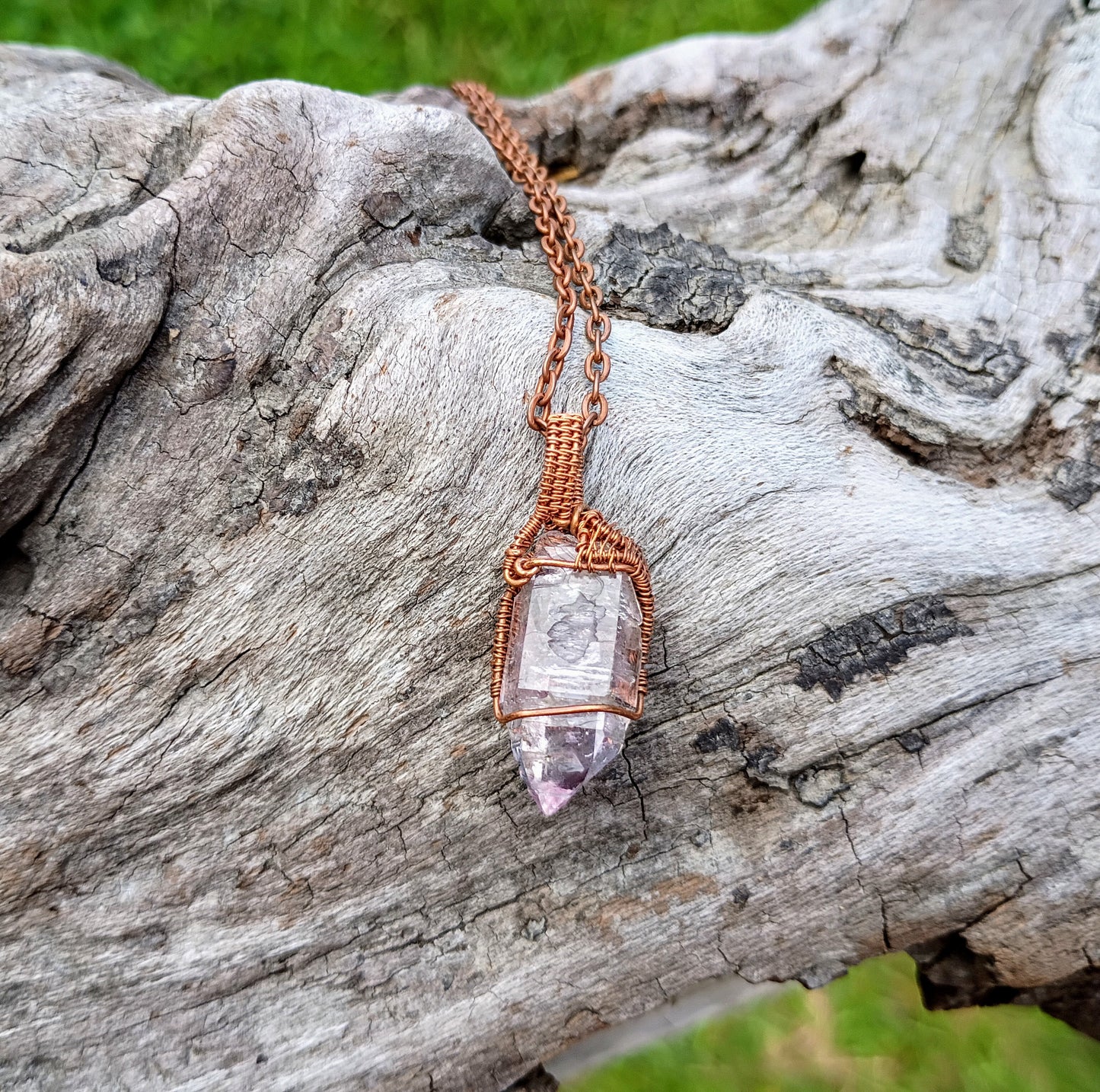 Vera cruz amethyst crystal pendant