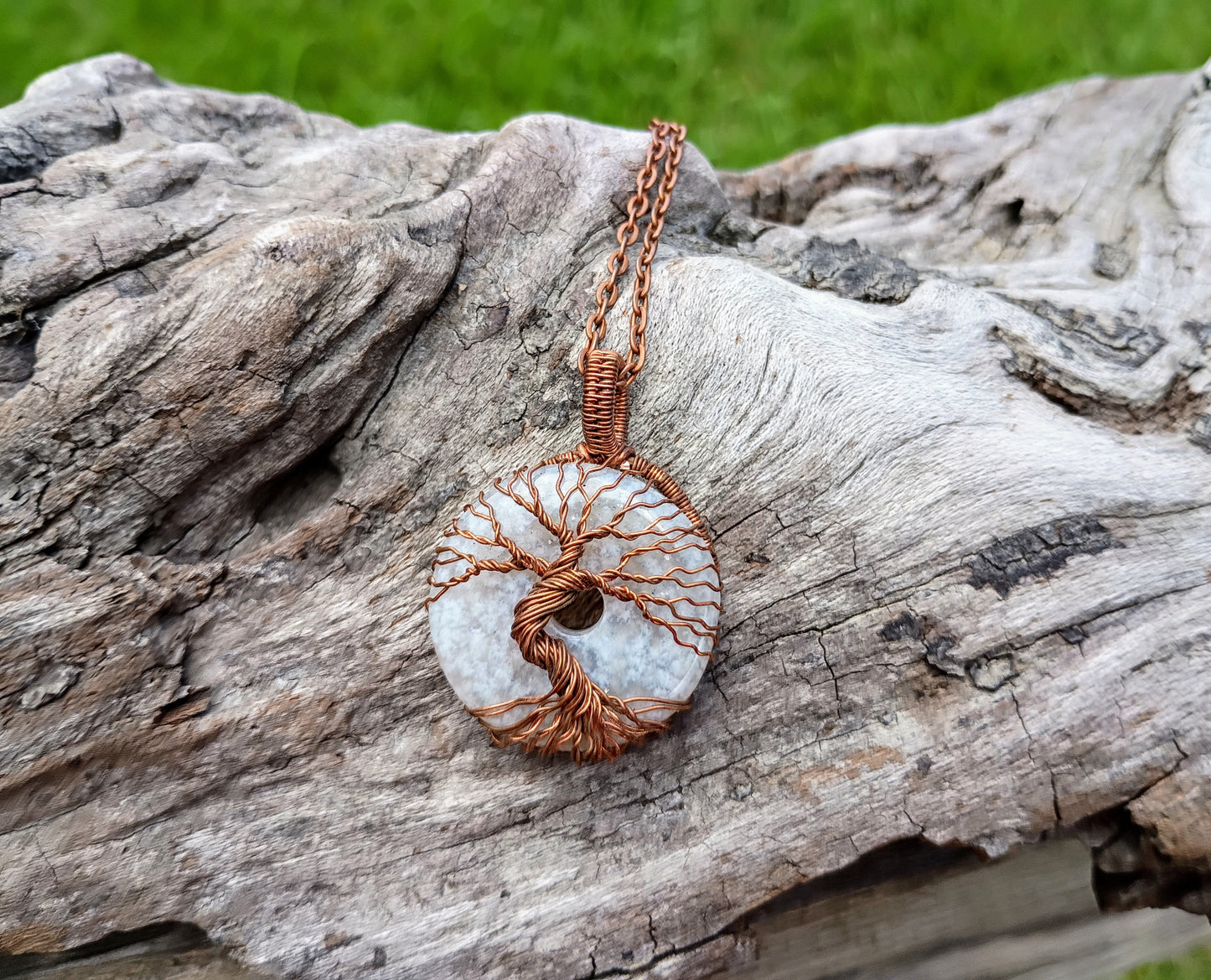 Agate tree of life pendant