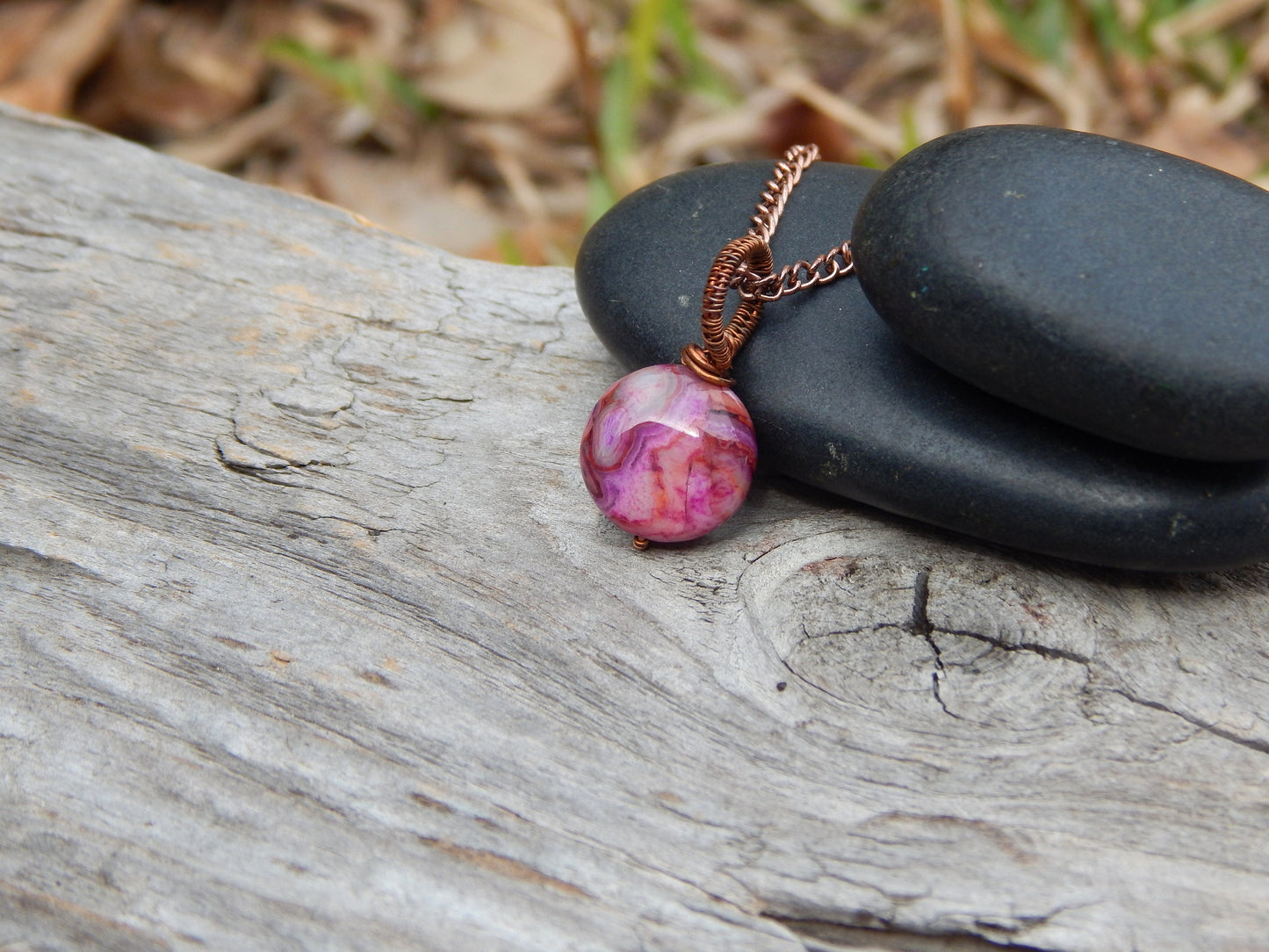Pink crazy lace agate pendant