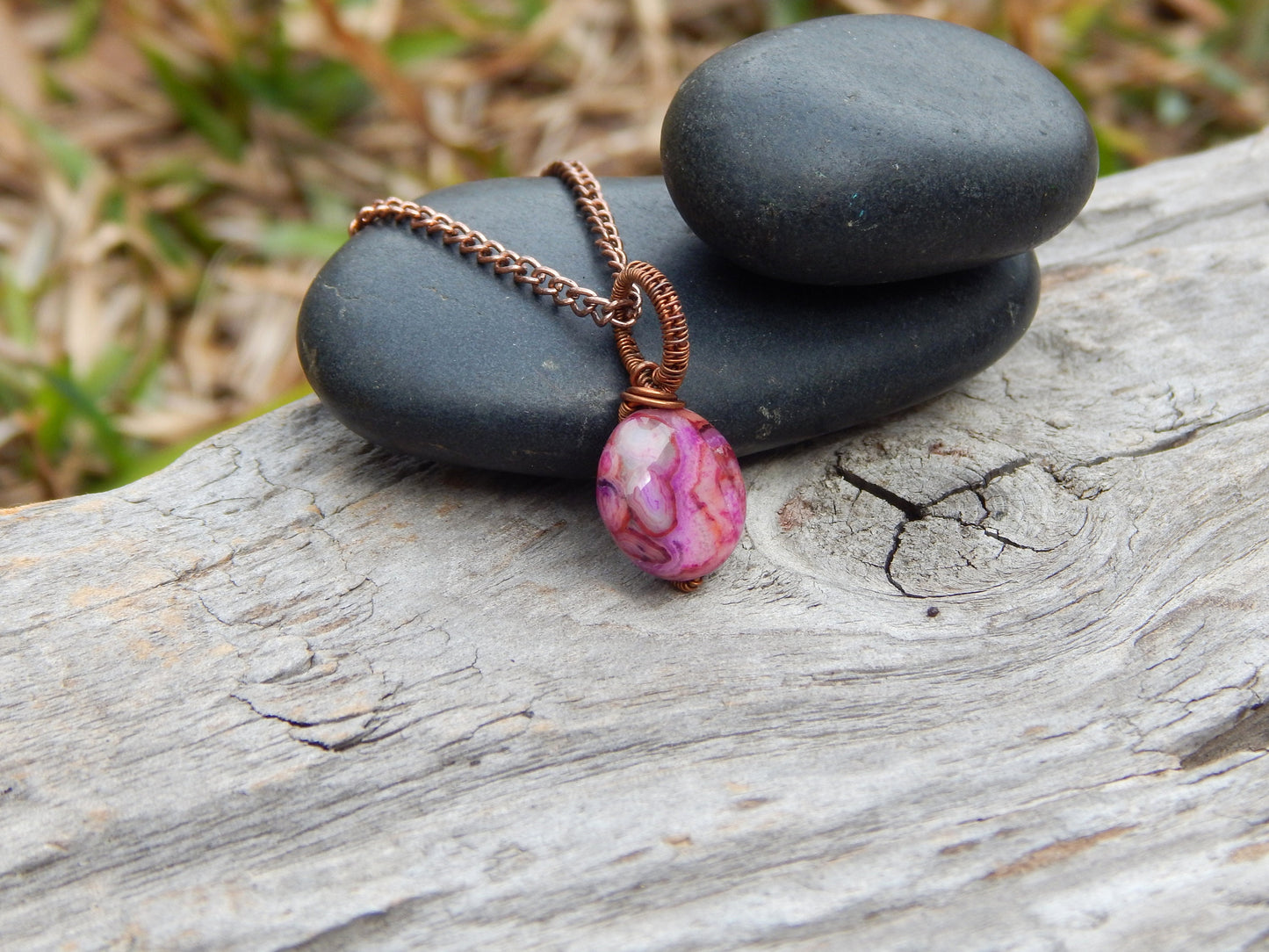 Pink crazy lace agate pendant