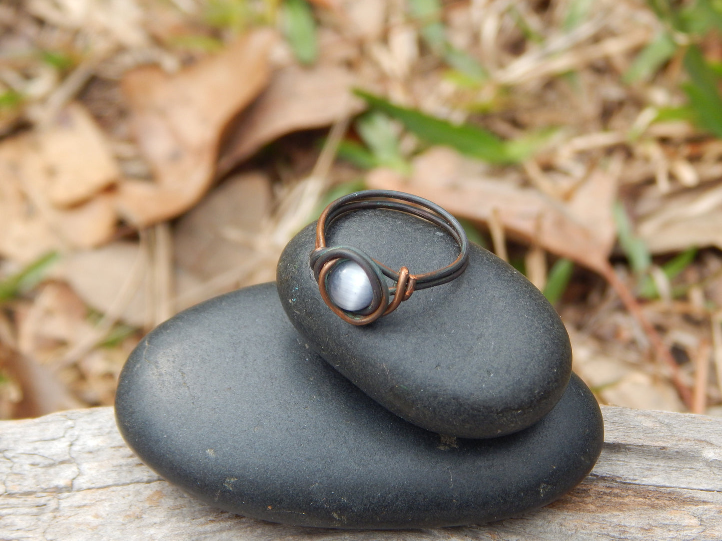 Cat's eye size 6 wire wrapped copper ring