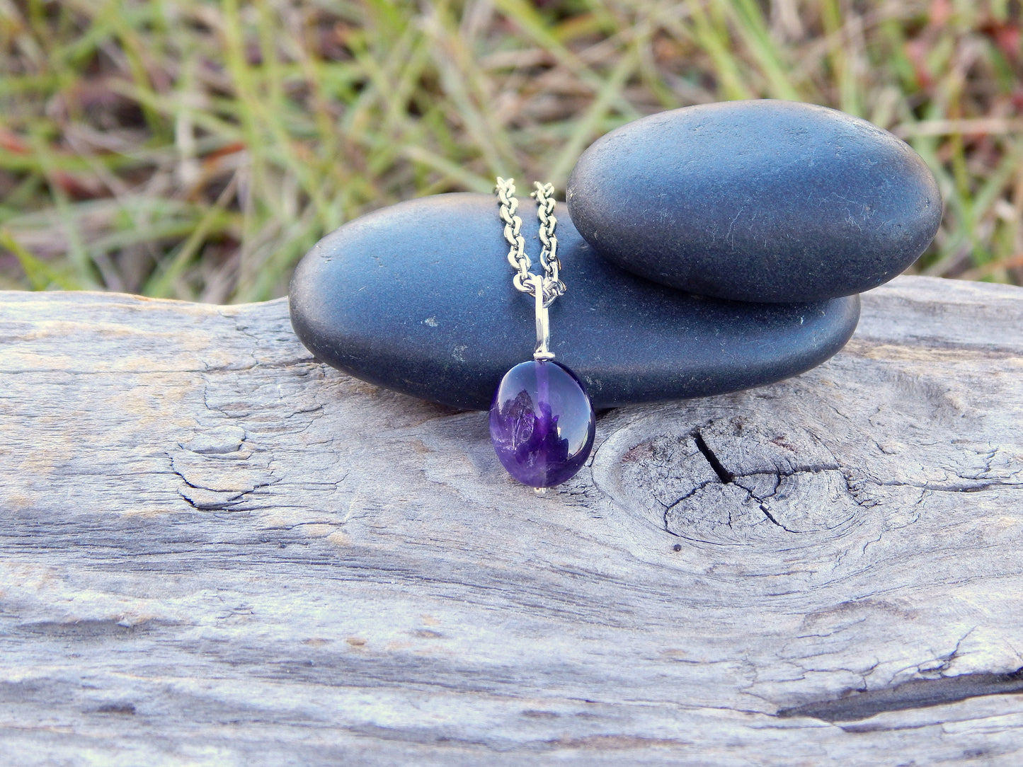 Sterling silver amethyst pendant