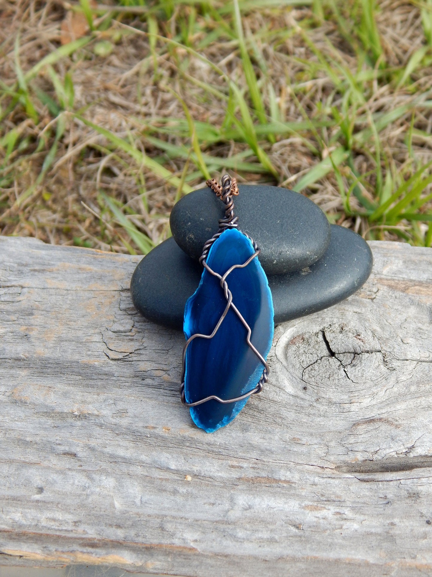 Agate slice wire wrapped pendant
