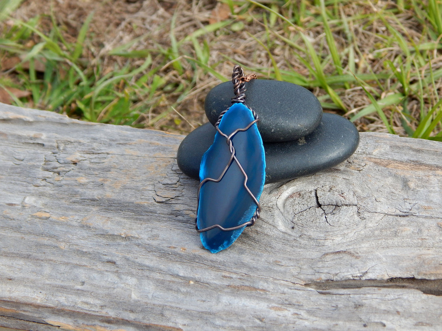 Agate slice wire wrapped pendant