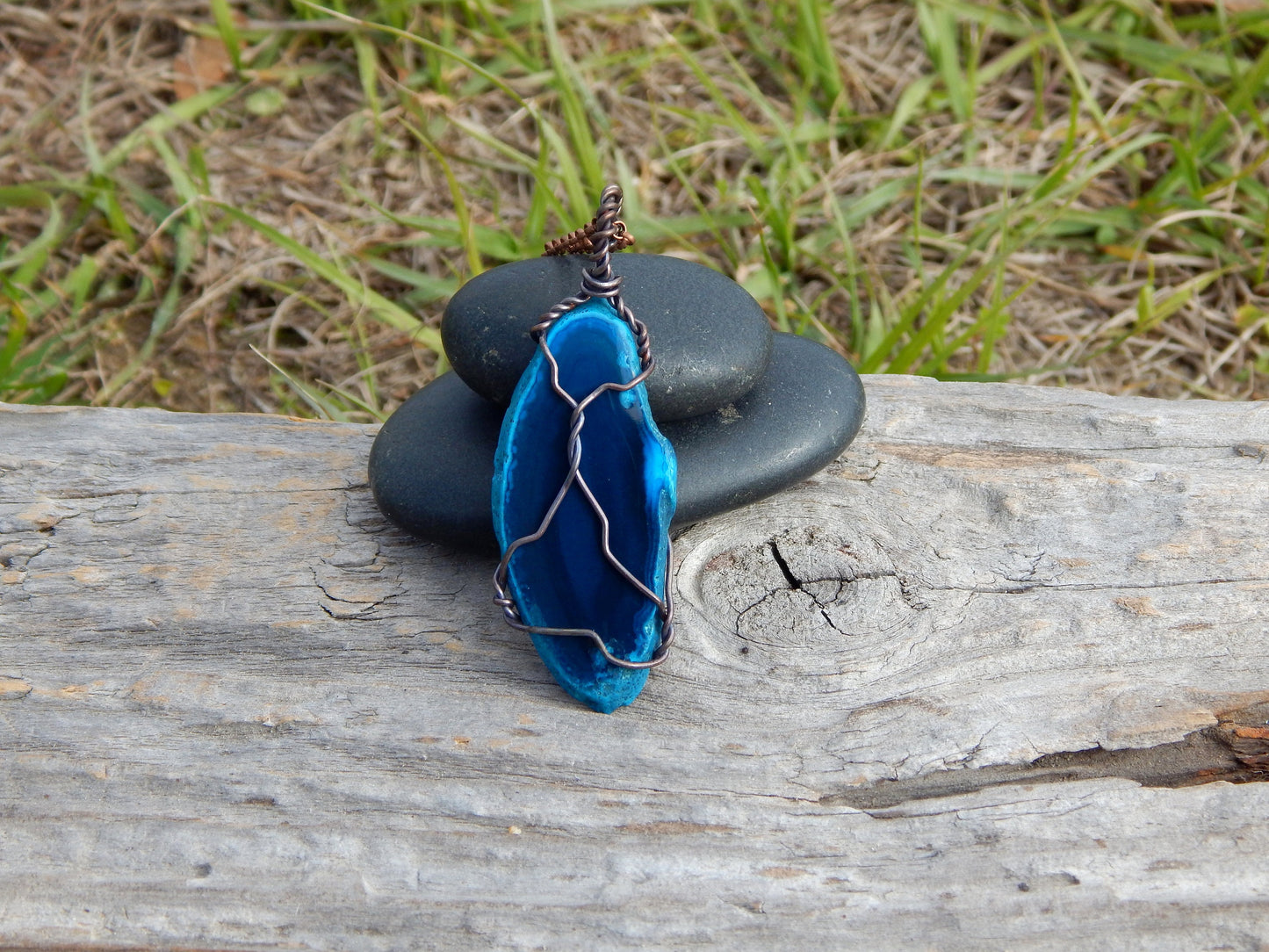 Agate slice wire wrapped pendant