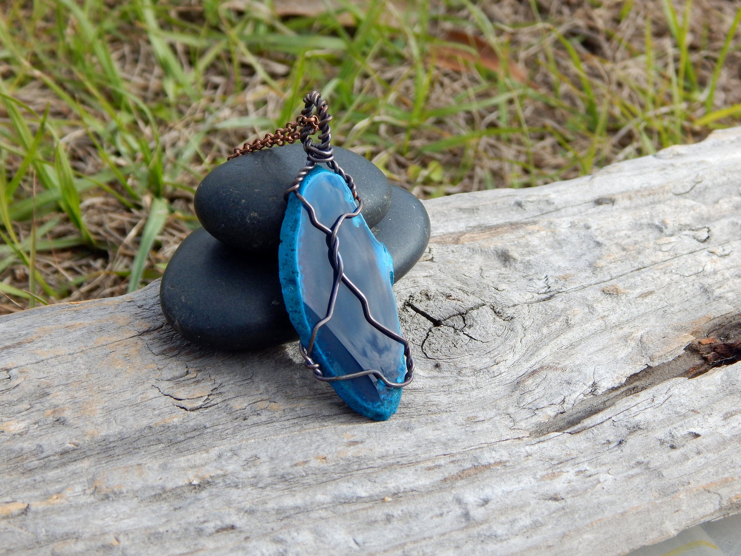 Agate slice wire wrapped pendant