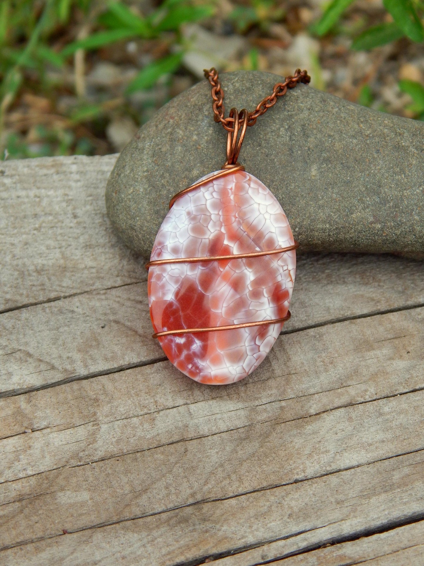 Wire wrapped agate necklace pendant