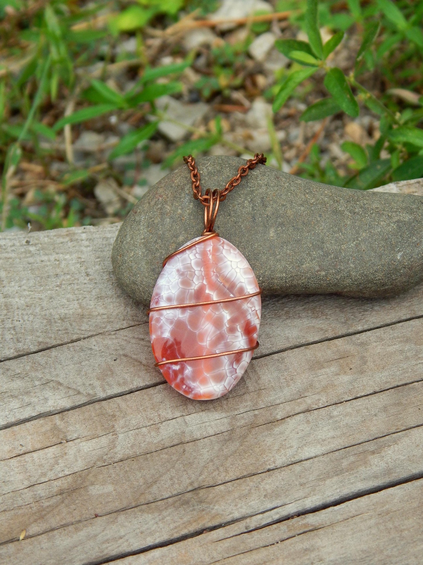 Wire wrapped agate necklace pendant