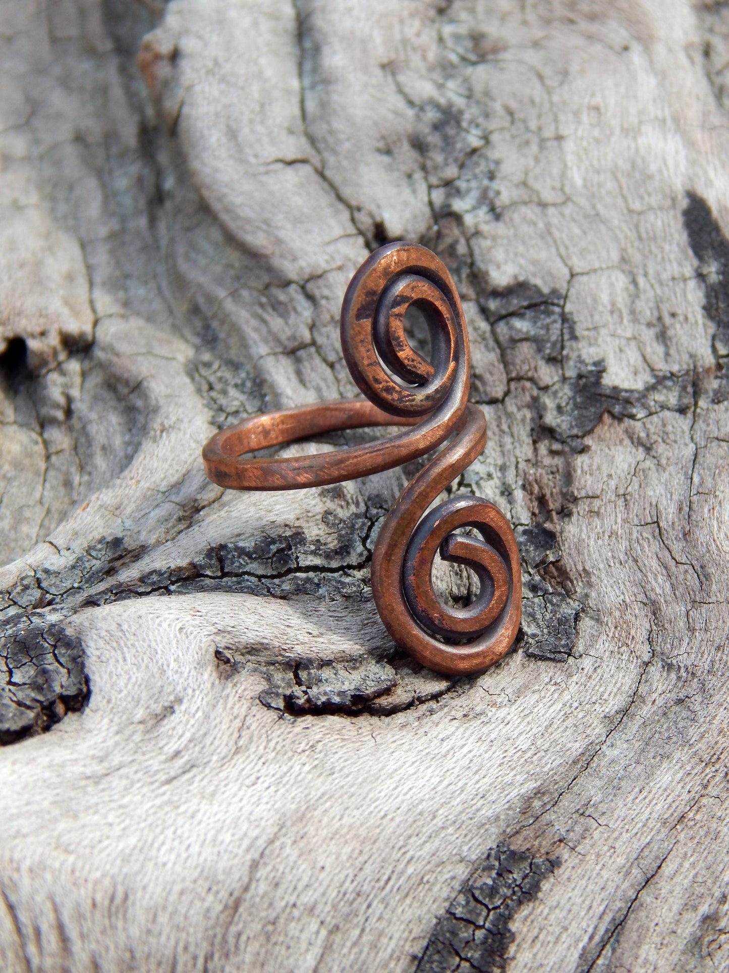 Copper spiral size 6.5 ring