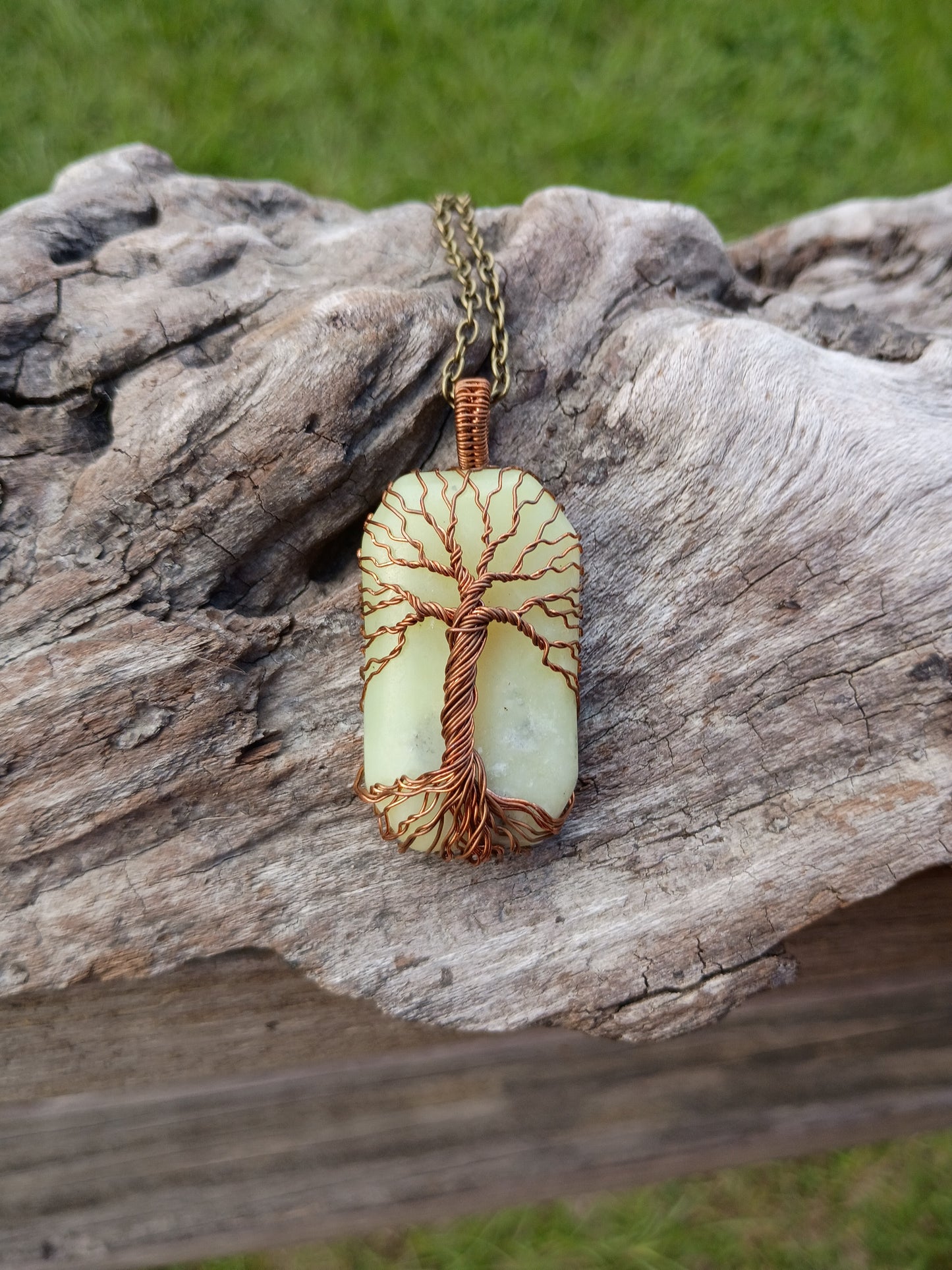 Serpentine tree of life pendant