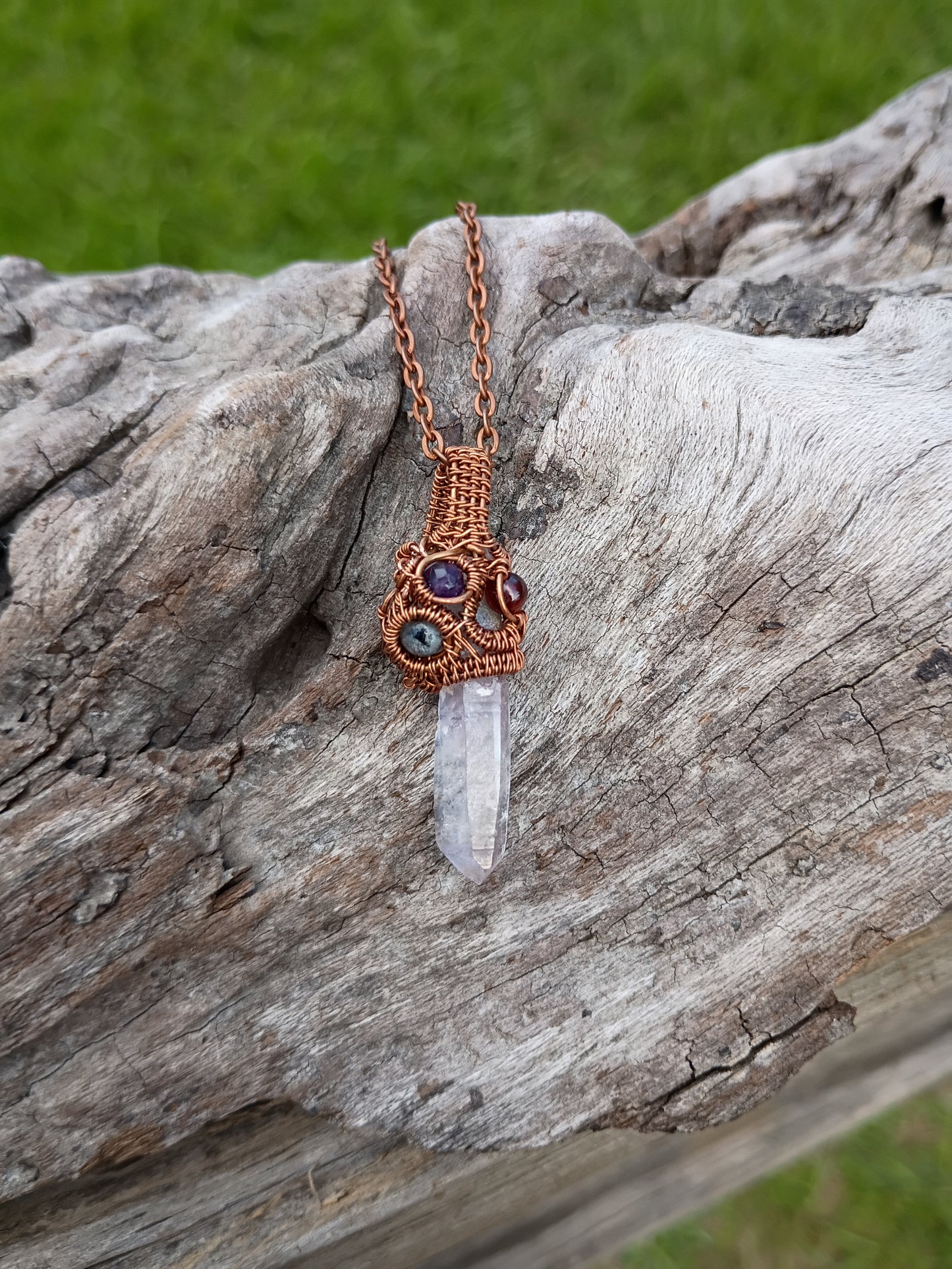 Vera cruz amethyst crystal pendant