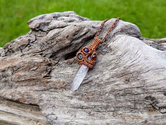 Vera cruz amethyst crystal pendant
