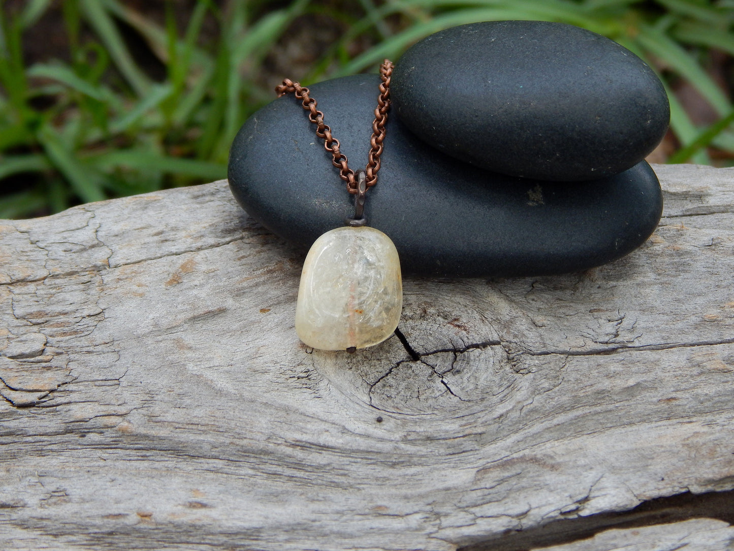 Citrine wire wrapped pendant
