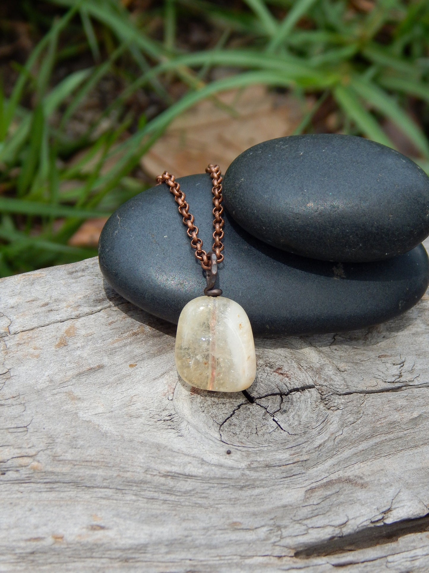 Citrine wire wrapped pendant