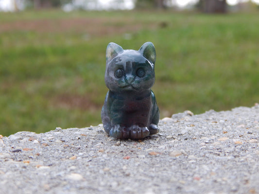 Moss agate crystal cat carving