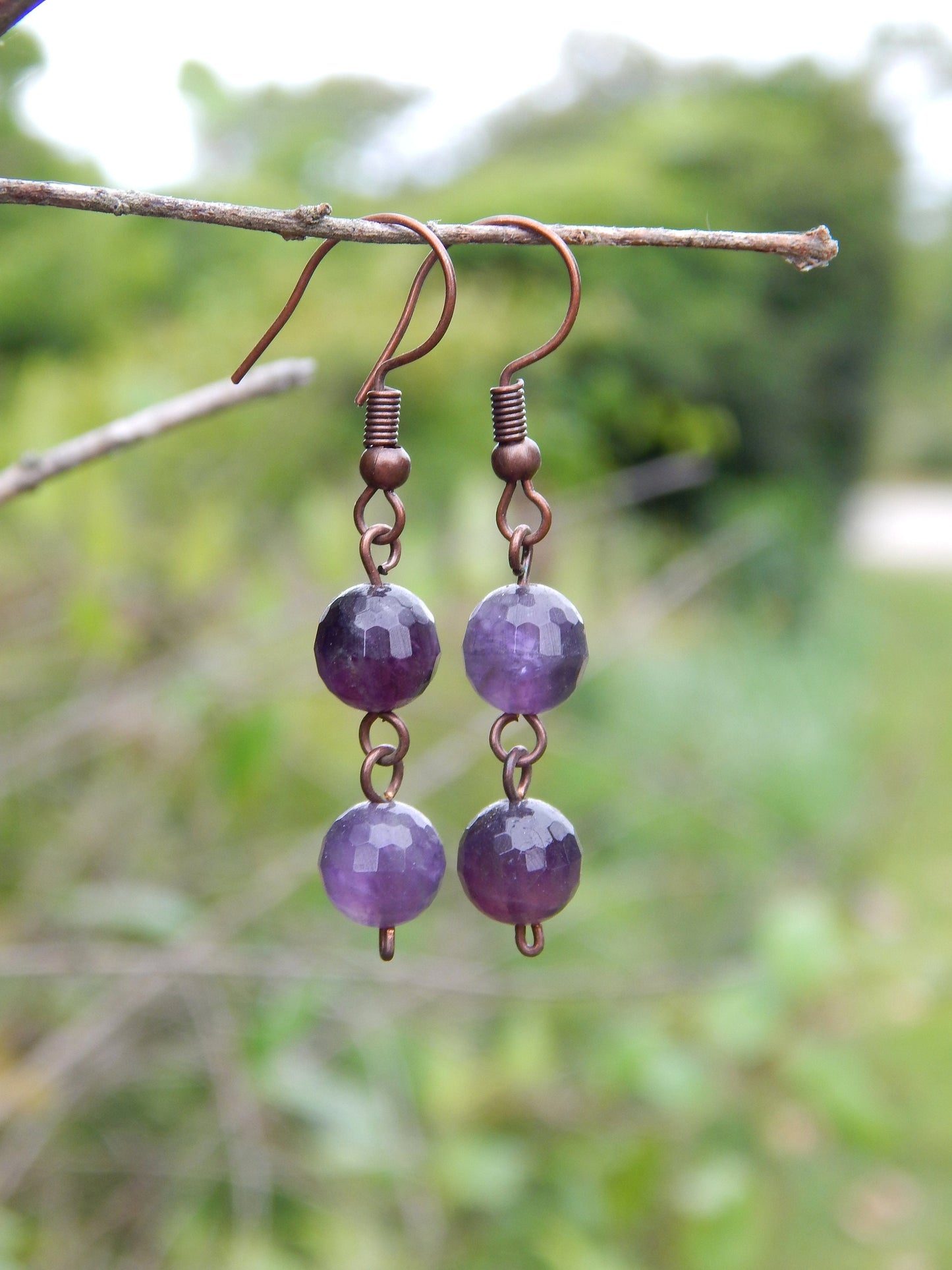 Hypoallergenic amethyst dangle earrings