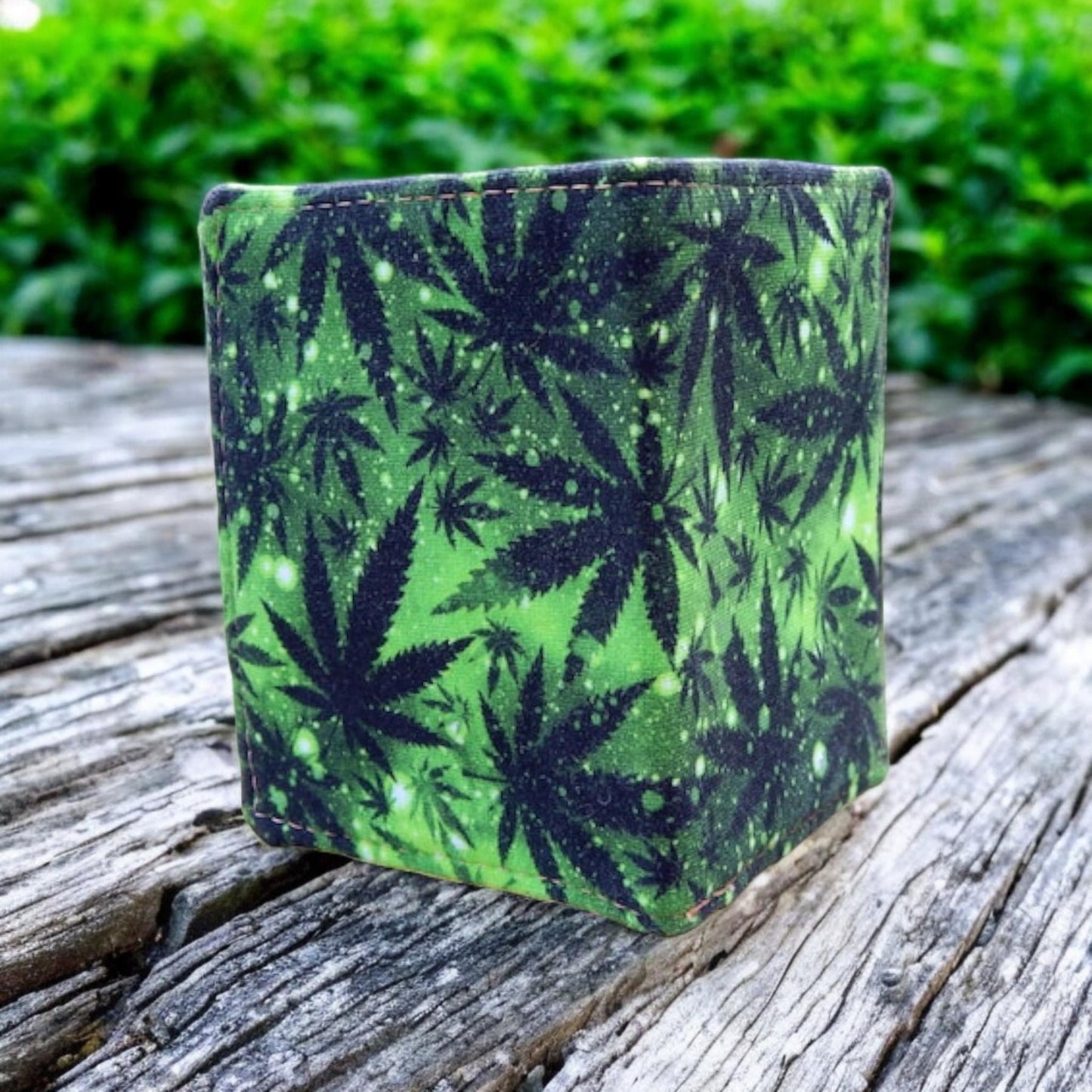 Pot leaves fabric credit card wallet
