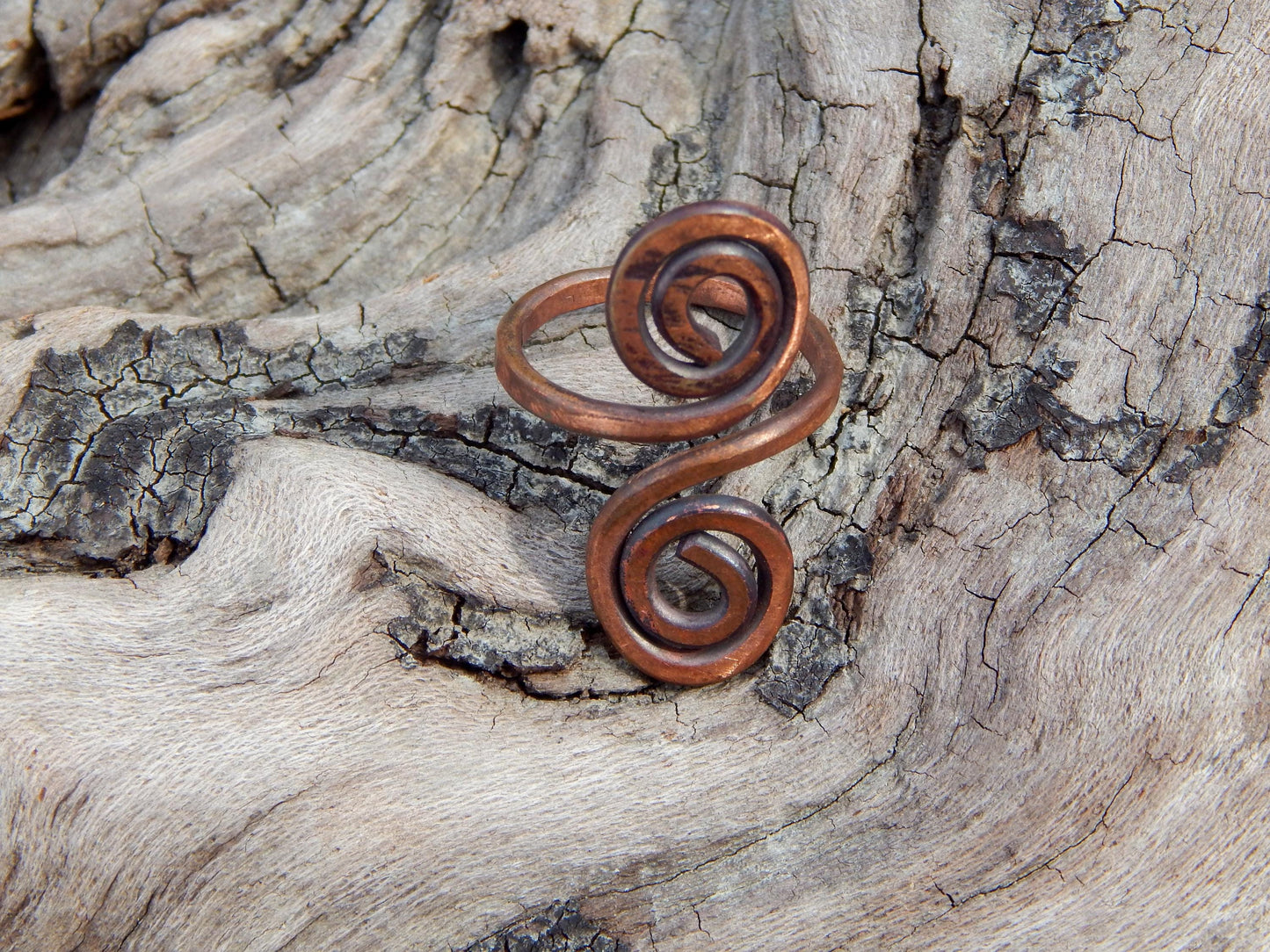 Copper spiral size 6.5 ring