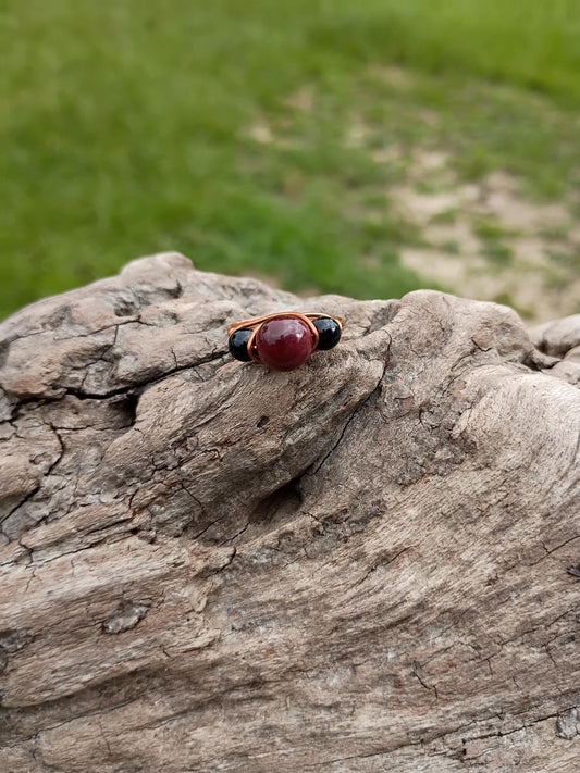 Mookaite and obsidian wire wrapped size 8 ring